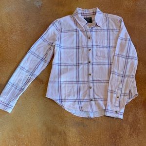Abercrombie and Fitch women’s long sleeve flannel.
